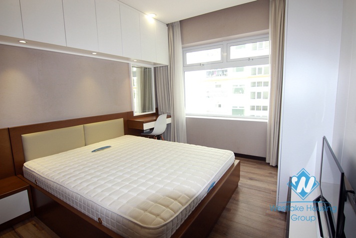 02 bedrooms apartment for rent in Hai Ba Trung.